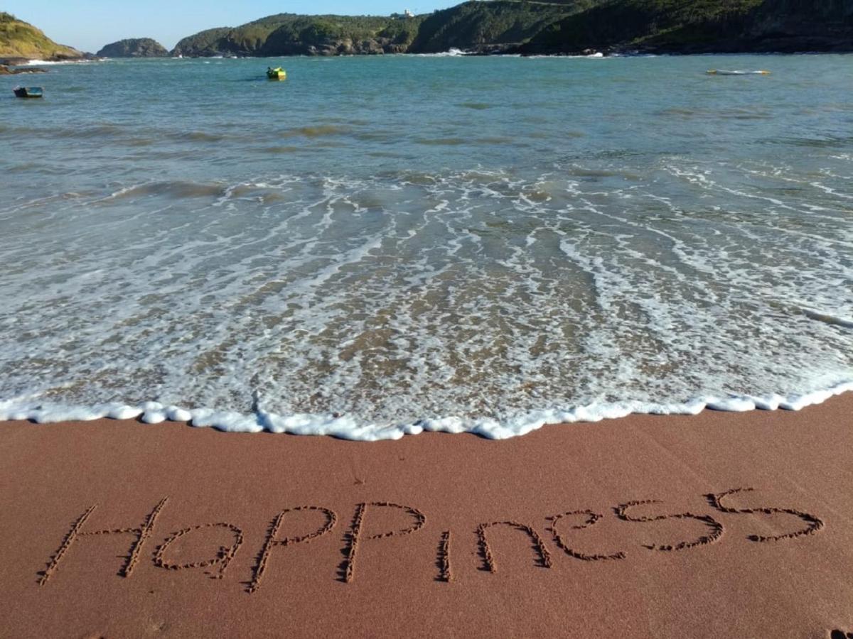 Happiness - Ferradura
